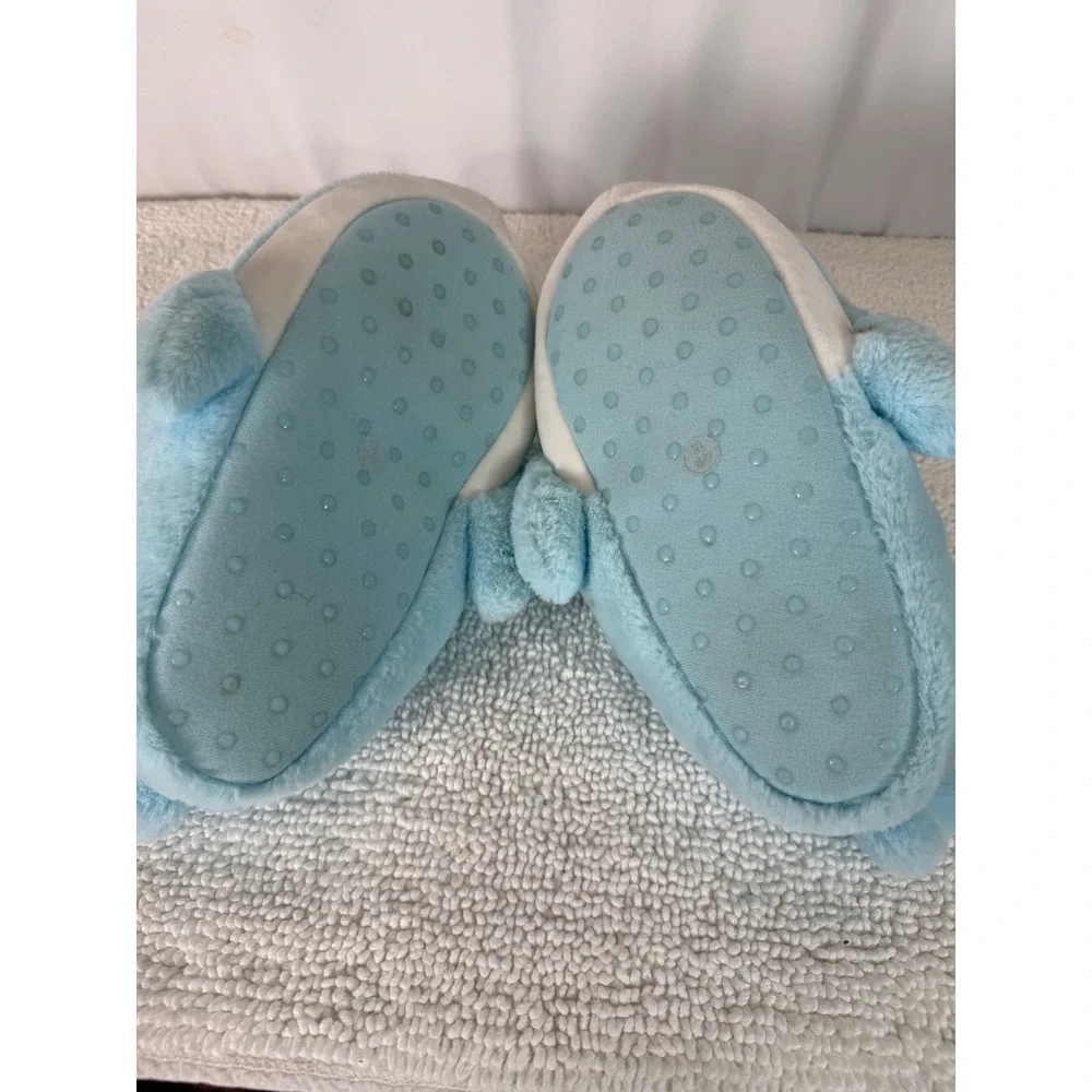 Cat & Jack Kids XL Whale Plush Slippers Blue Size 6-7 New w/ Tags Cute‎